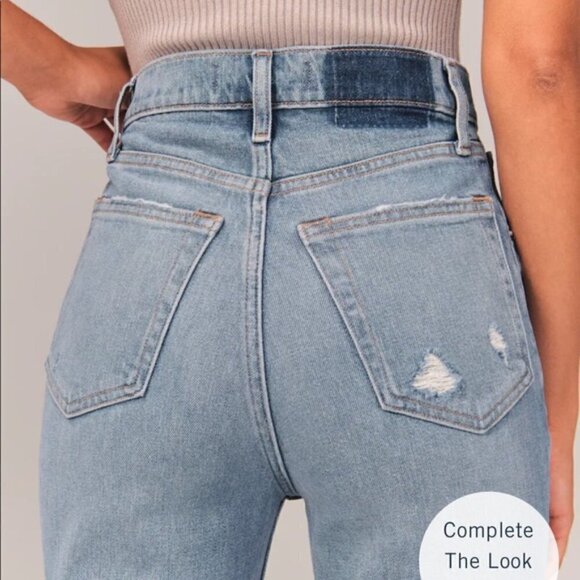 Abercrombie & Fitch The 90's Straight Ultra High Rise Jeasns 31S NWT - Picture 4 of 10